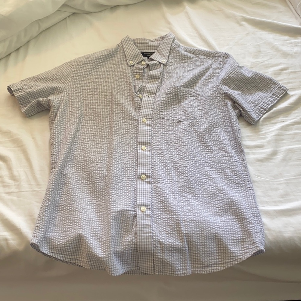 Banana Republic Short Sleeve Button Up